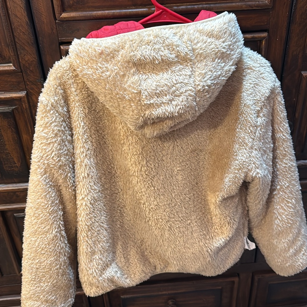 Zyia reversible zip up jacket. - Picture 7 of 8